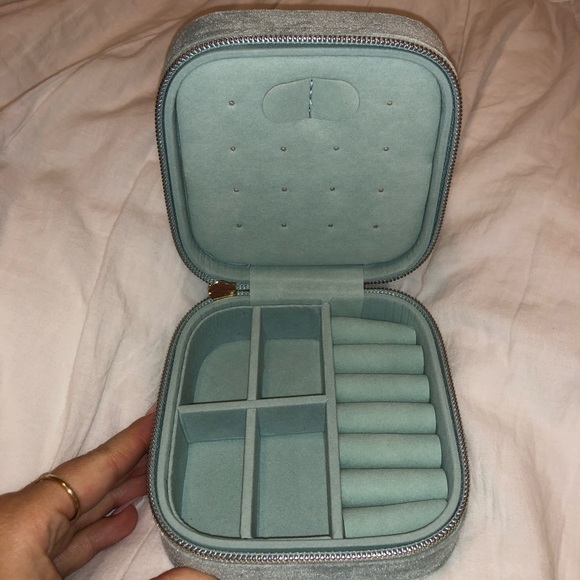 Spartina 449 Accessories - Spartina 449 velvet jewelry case